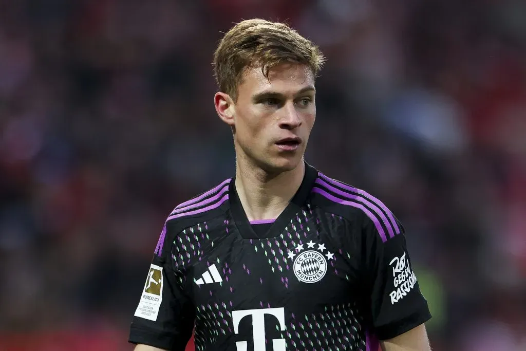 Kimmich é um dos alvos. (Photo by Maja Hitij/Getty Images)