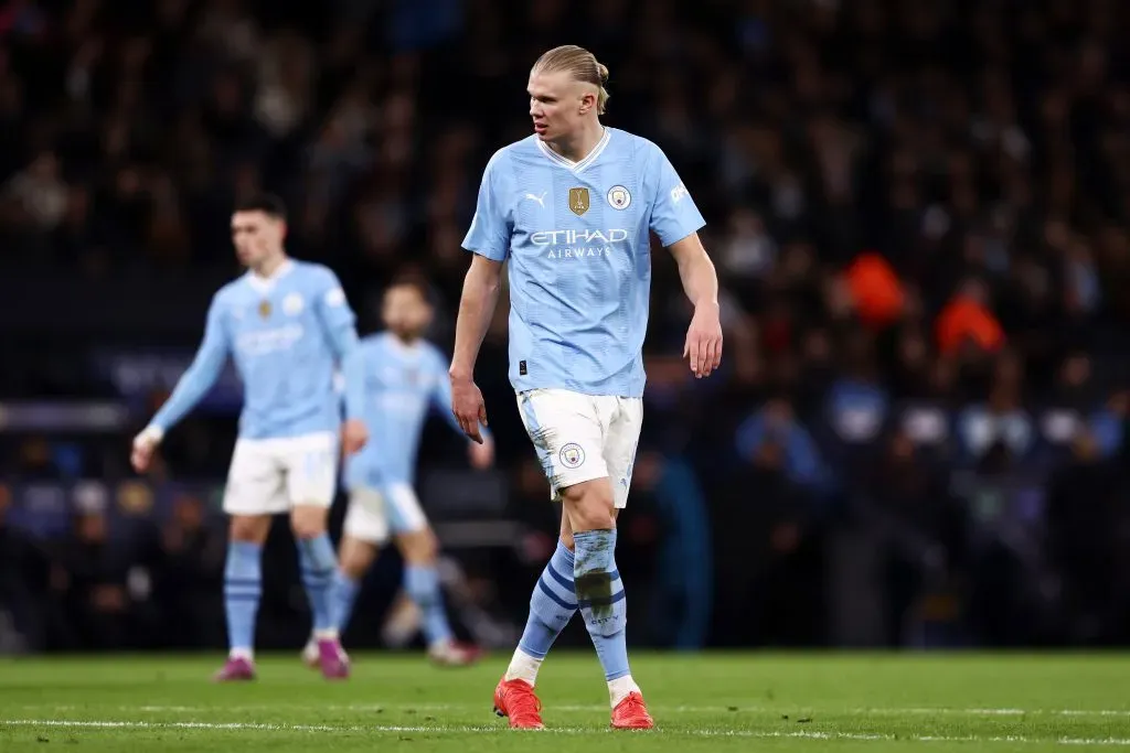 Haaland em ação pelo Man City. (Photo by Naomi Baker/Getty Images)