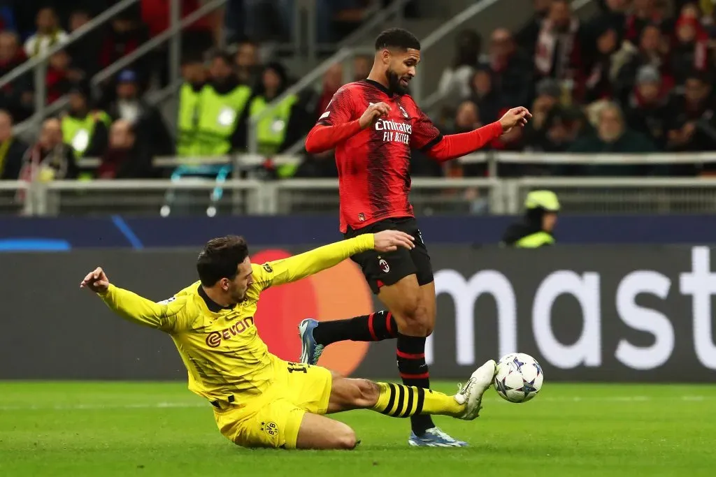 Mats Hummels of Borussia Dortmund . (Photo by Marco Luzzani/Getty Images)