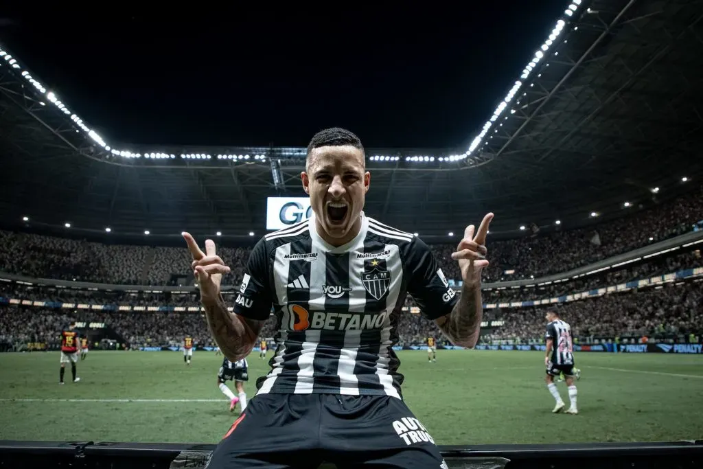 Arana marcou um dos gols da vitória atleticana (Foto: Pedro Souza / Atlético / Divulgação)