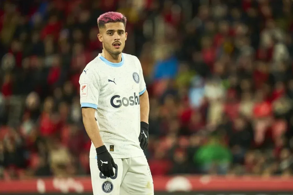 Yan Couto é destaque no Girona (Photo by Rafa Babot/Getty Images)