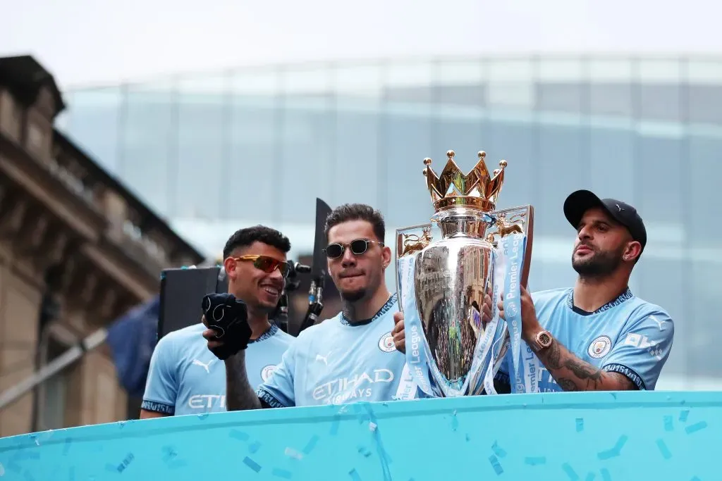 Matheus Nunes comemorando a Premier League. (Photo by Jess Hornby/Getty Images)