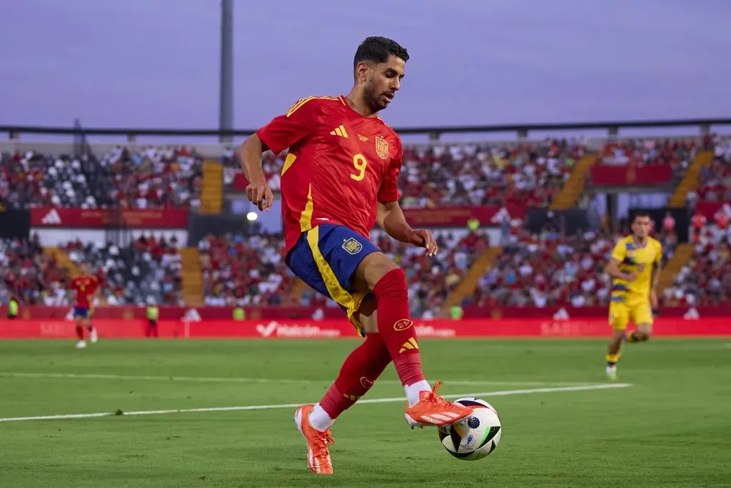 Boas atuações no Betis garantiram espaço para atacante na Seleção Espanhola (Foto: Fran Santiago/Getty Images)