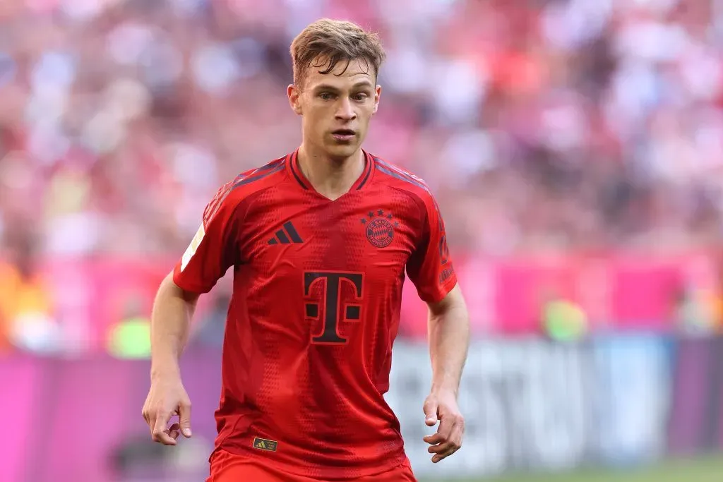 Joshua Kimmich pelo Bayern de Munique. (Photo by Alexander Hassenstein/Getty Images)