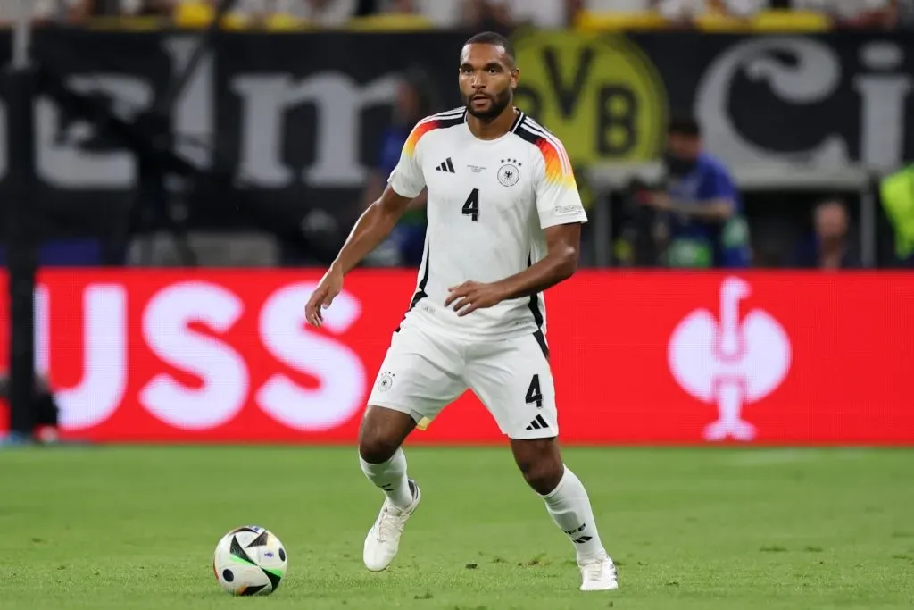 Jonathan Tah com a Alemanha na disputa da Eurocopa 2024. Foto: Alex Grimm/Getty Images