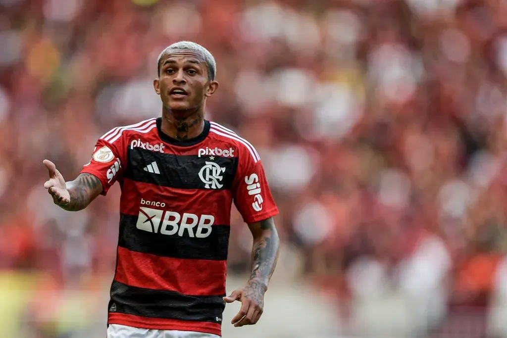 Wesley pelo Flamengo. Foto: Thiago Ribeiro/AGIF