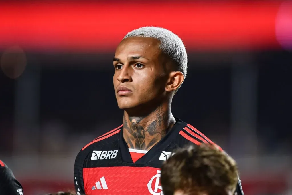 Wesley pelo Flamengo em 2024. Foto: Imago