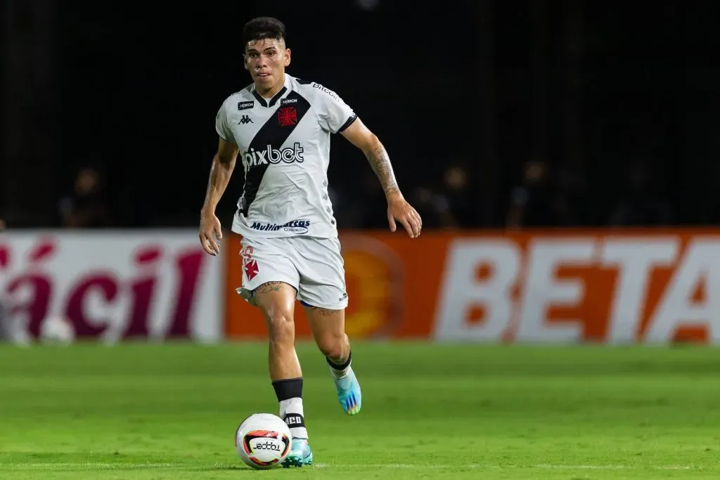 Carlos Palacios pelo Vasco. Foto: IMAGO / Carneiro Images