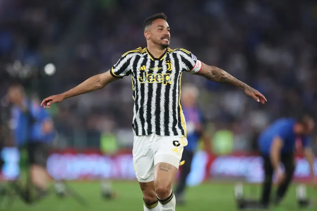 Danilo em campo pela Juve (Photo by Paolo Bruno/Getty Images)