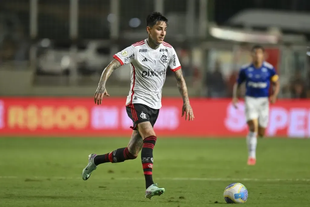 Pulgar é alvo do River. (Photo by Pedro Vilela/Getty Images)