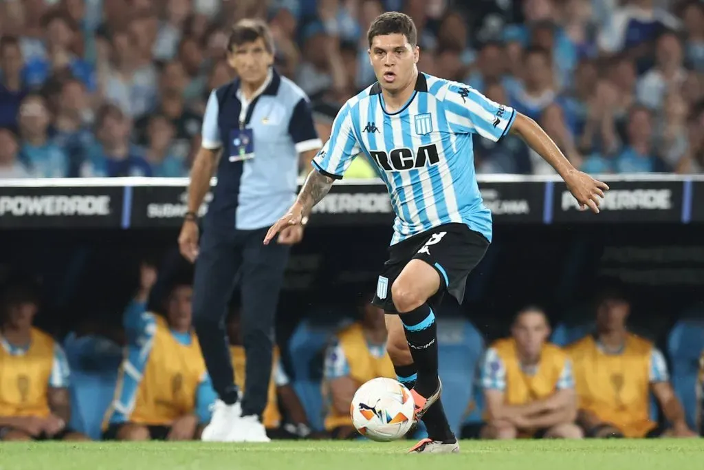 Juan Quintero com a camisa do Racing. Foto: IMAGO.