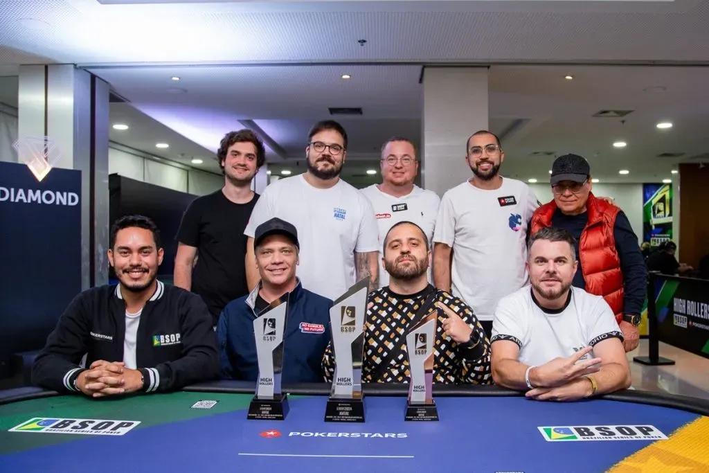 Mesa final do 1-Day High Roller Mystery KO do BSOP Natal