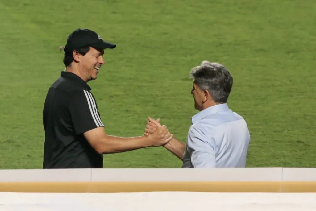 Fernando Diniz e Renato Gaúcho se enfrentando durante a Copa do Brasil de 2020. Foto: Marcello Zambrana/AGIF