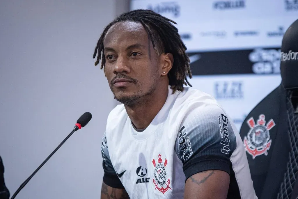 André Carrillo en conferencia de prensa. (Foto: IMAGO).