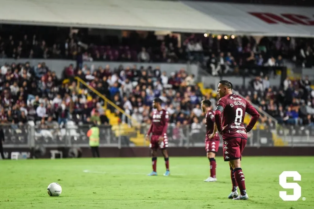 David Guzmán jugó un partidazo ante Cartaginés.