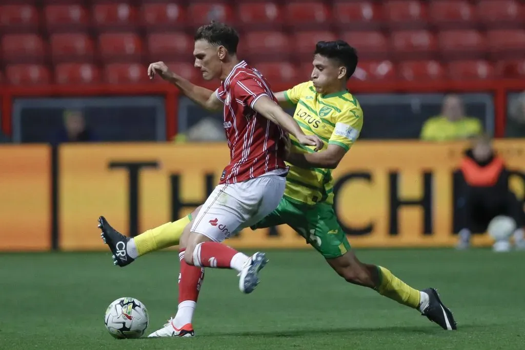 Marcelino Núñez fue titular y brilló con un centro espectacular para el triunfo del Norwich. Foto: IMAGO.