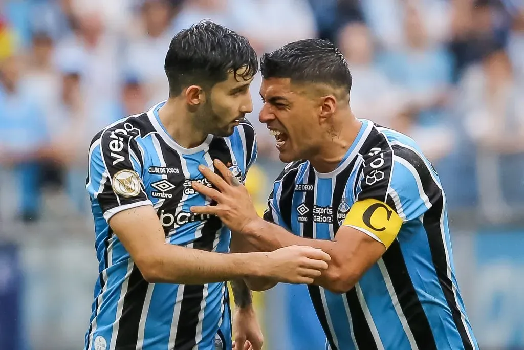 Grêmio não quer perder Villasanti. (Photo by Pedro H. Tesch/Getty Images)