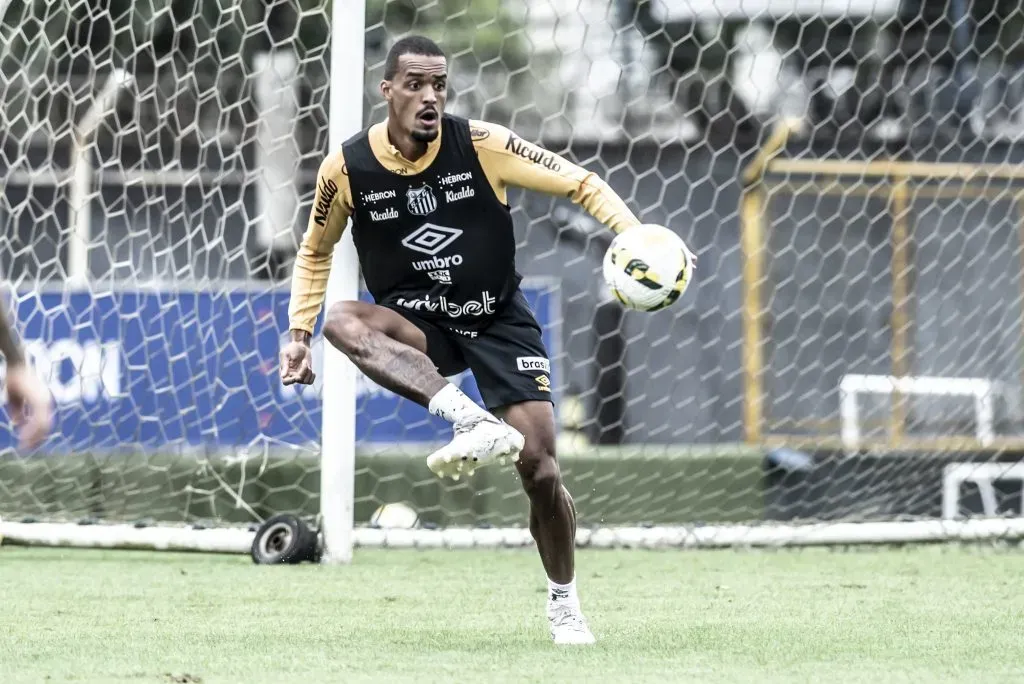 Luiz Felipe terá chances no Santos em 2024 (Foto: Ivan Storti/Santos FC/Divulgação)