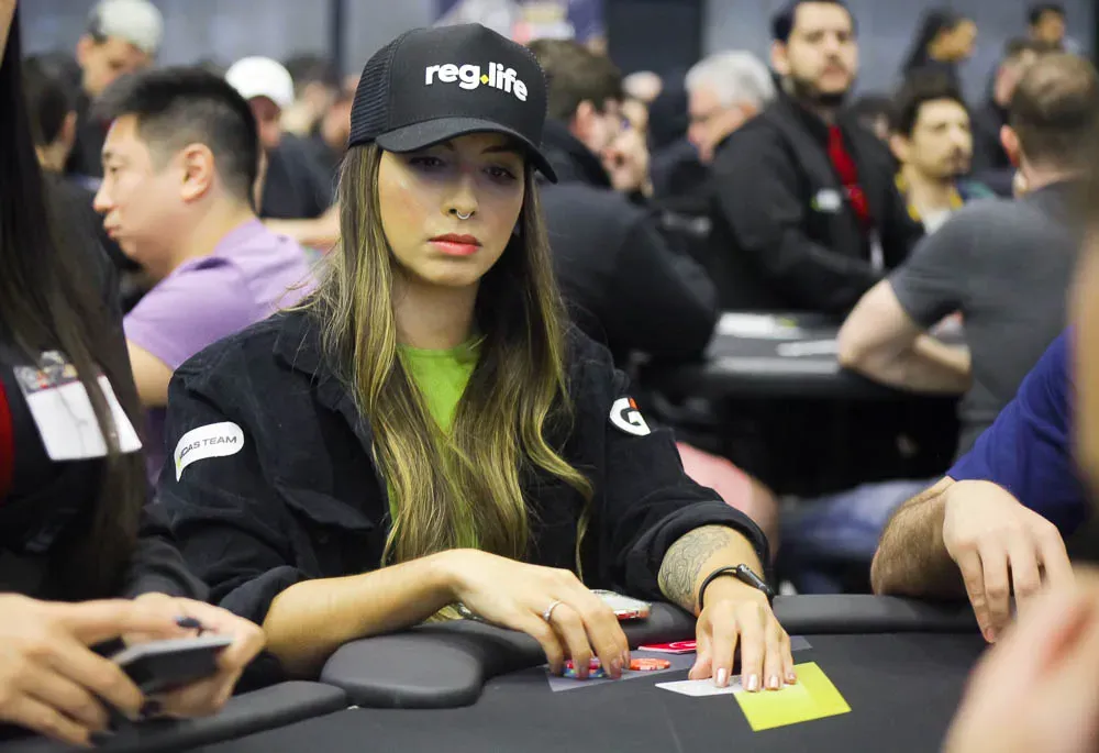 Isabella Oliveira (Foto: Divugação/BSOP)