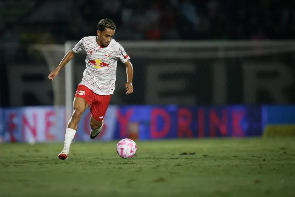 Matheus Gonçalves pelo Massa Bruta. Foto: Flickr Oficial RB Bragantino/Matheus Gonçalves