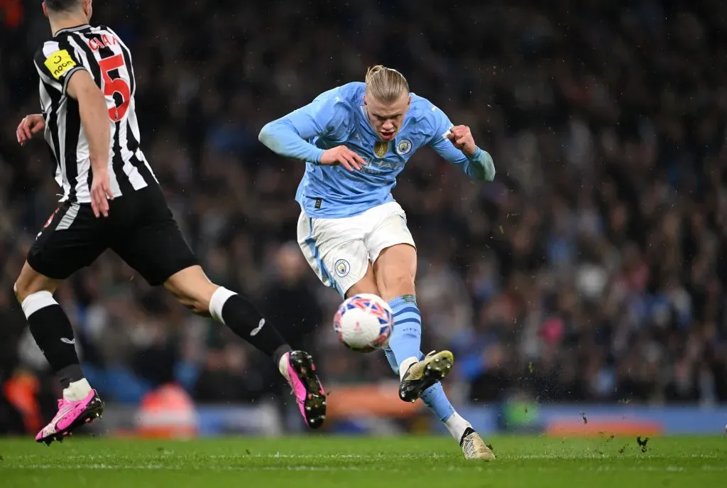 Haaland em ação pelo City. (Photo by Stu Forster/Getty Images)