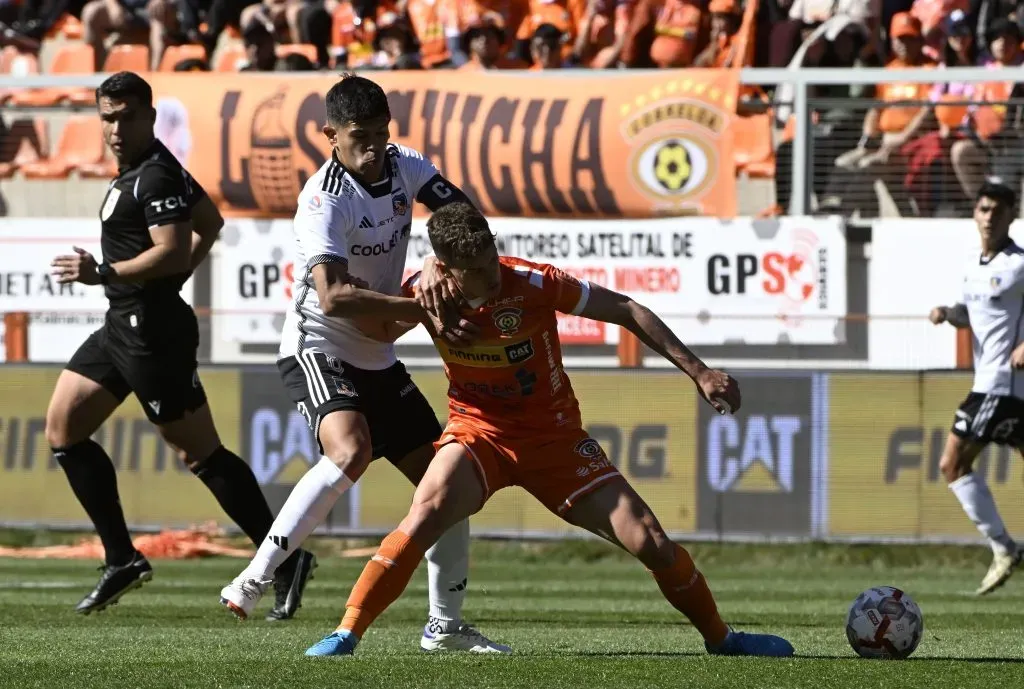 Esteban Pavez en el partido de Colo Colo y Cobreloa. (Foto: Photosport)