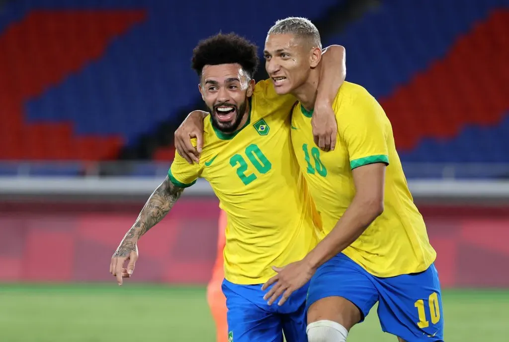 Claudinho é alvo do Flamengo. (Photo by Toru Hanai/Getty Images)