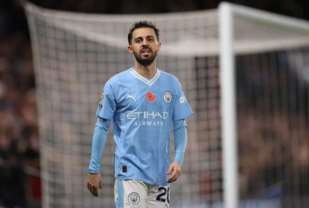 LONDON, ENGLAND – NOVEMBER 12: Bernardo Silva of Manchester City looks on during the Premier League match between Chelsea FC and Manchester City at Stamford Bridge on November 12, 2023 in London, England. (Photo by Ryan Pierse/Getty Images)