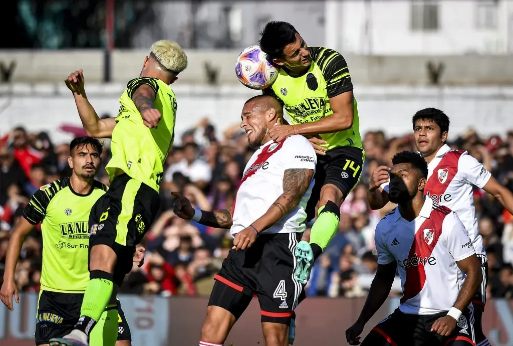 Maidana ante Barracas Central. Foto: Getty