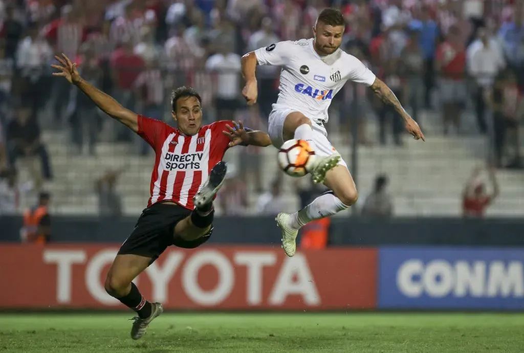 El ex Estudiantes puede venir a Colo Colo. Foto: Agustin Marcarian/Getty Images