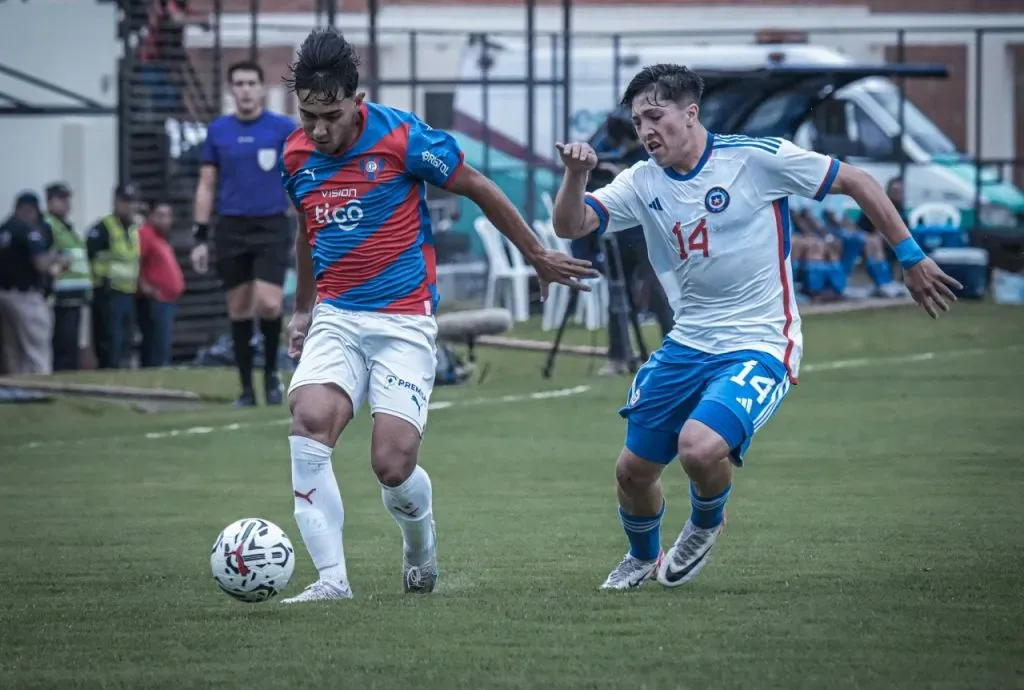 Lucas Velásquez en triunfo de Chile Sub 20 a Cerro Porteño en Torneo Promesas 2023 (@CanteraCCP)