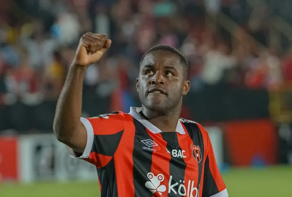 Joel Campbell – Alajuelense