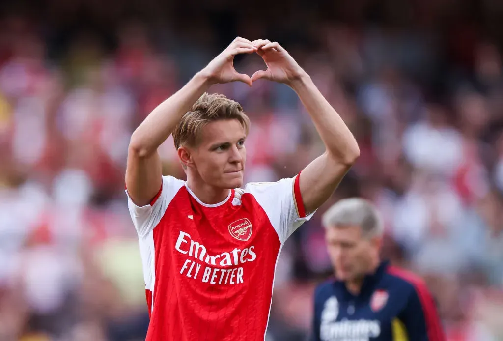 Odegaard se ha metido en el corazón de los fanáticos del Arsenal. (Photo by Catherine Ivill/Getty Images)