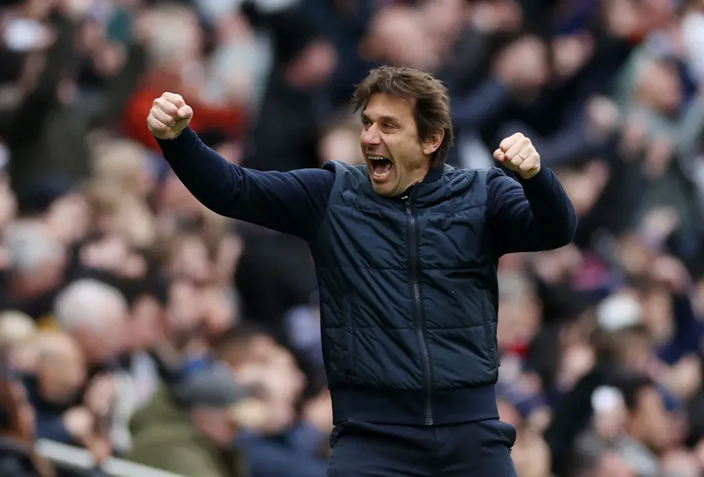 Antonio Conte celebra un gol de Tottenham. (Foto: Getty)