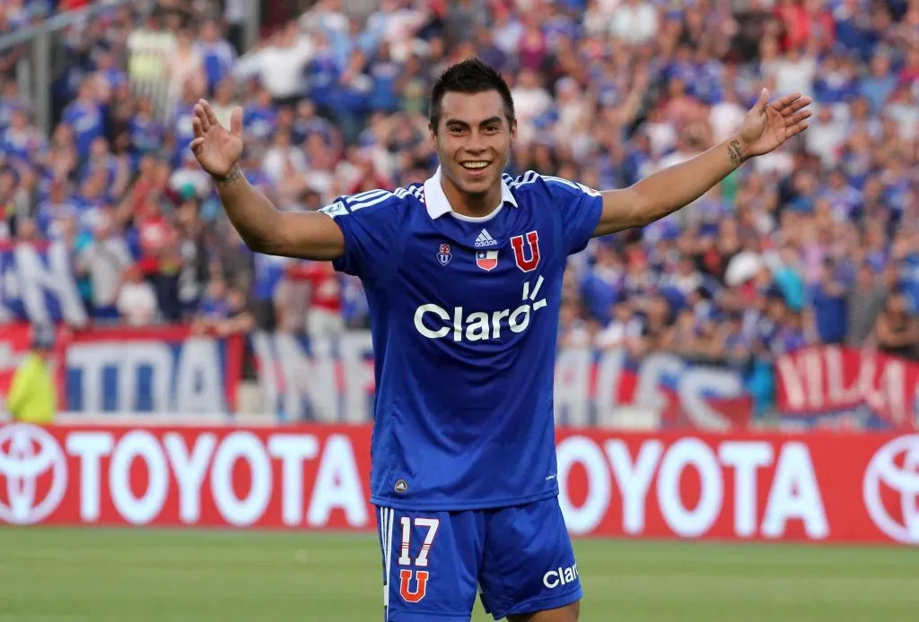 Eduardo Vargas está en Chile y suena cada vez más fuerte en la U | Photosport