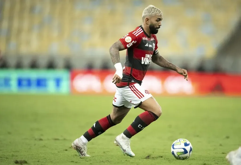 Foto: Jorge Rodrigues/AGIF – Gabigol não treinou nesta segunda-feira (19)