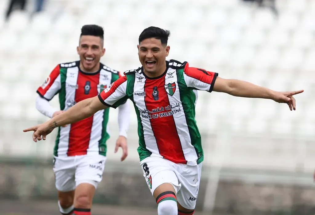 Maximiliano Salas anotó un doblete para el triunfo de Palestino ante Santiago Morning en la Copa Chile. Foto: Comunicaciones Palestino.