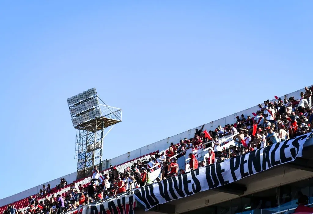River se burló de Boca con una bandera. (Foto: Getty).