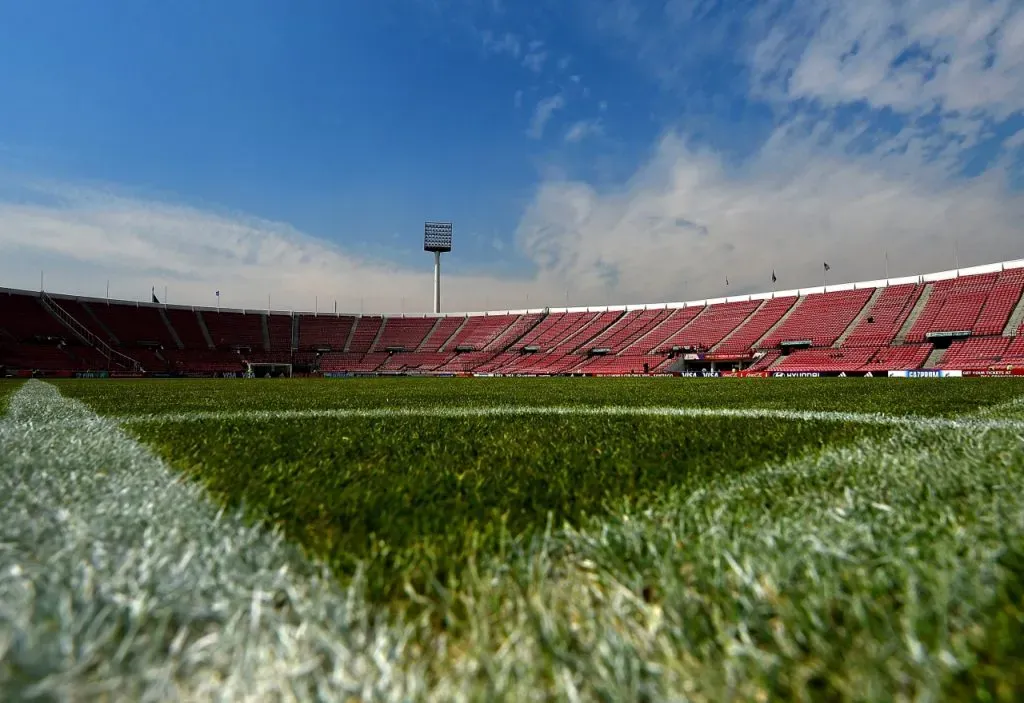 Estadio Nacional donde hace más de un año no se juega fútbol (Getty Images)