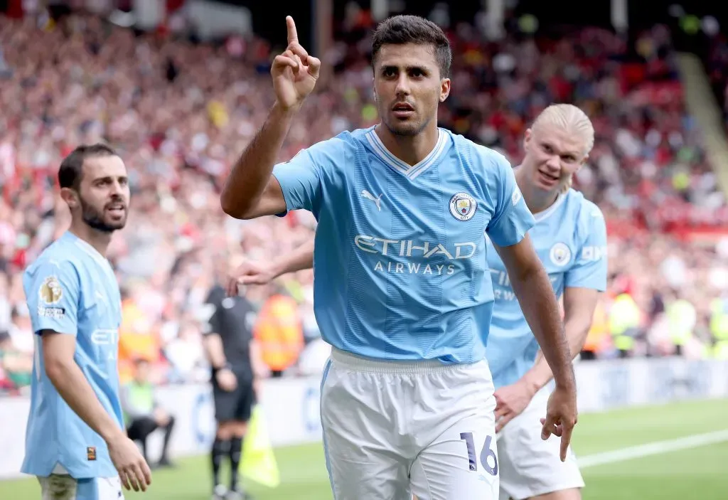 Rodri está fora da 1ª rodada da Premier League (Foto: Alex Livesey/Getty Images)