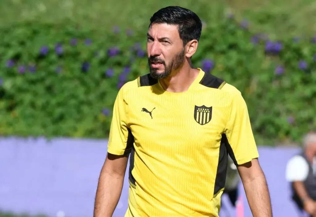 Olivera dirige a la reserva de Peñarol actualmente (El País de Uruguay)