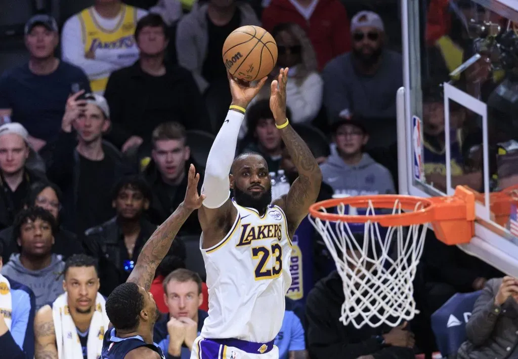 LeBron James sigue vigente en los Lakers / Imago.