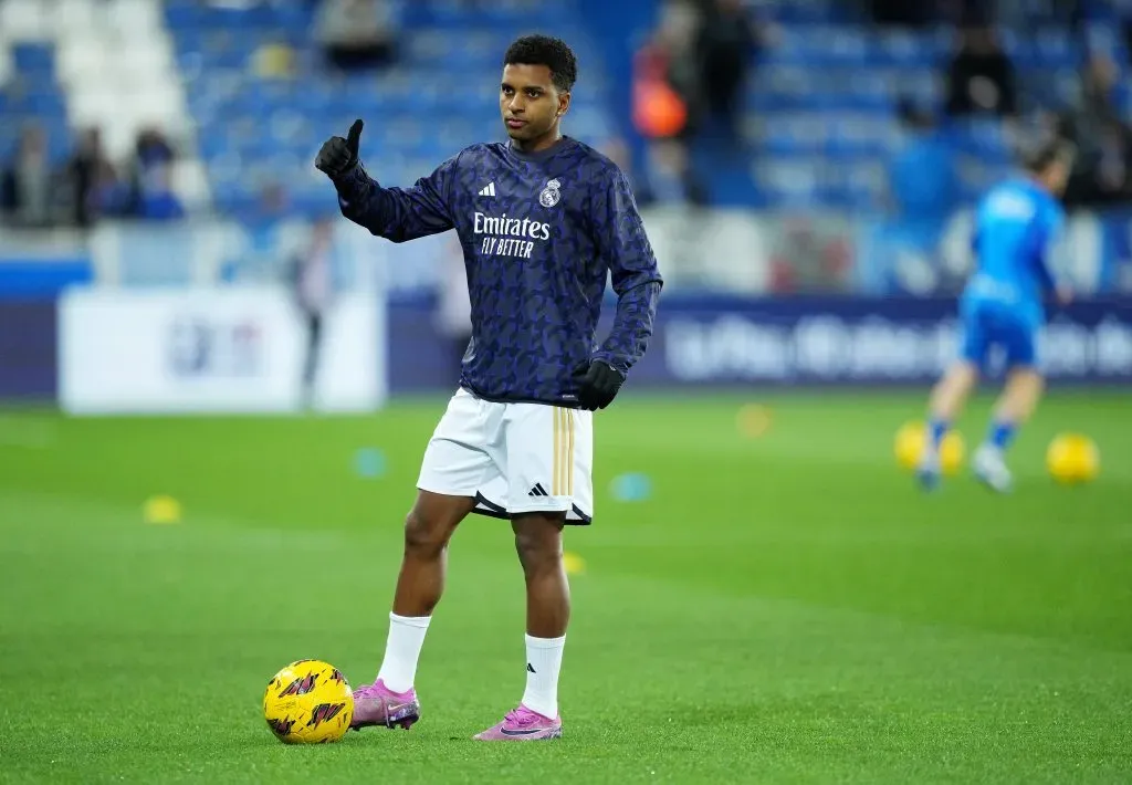 Rodrygo durante jogo do Real Madrid. Foto: Juan Manuel Serrano Arce/Getty Images