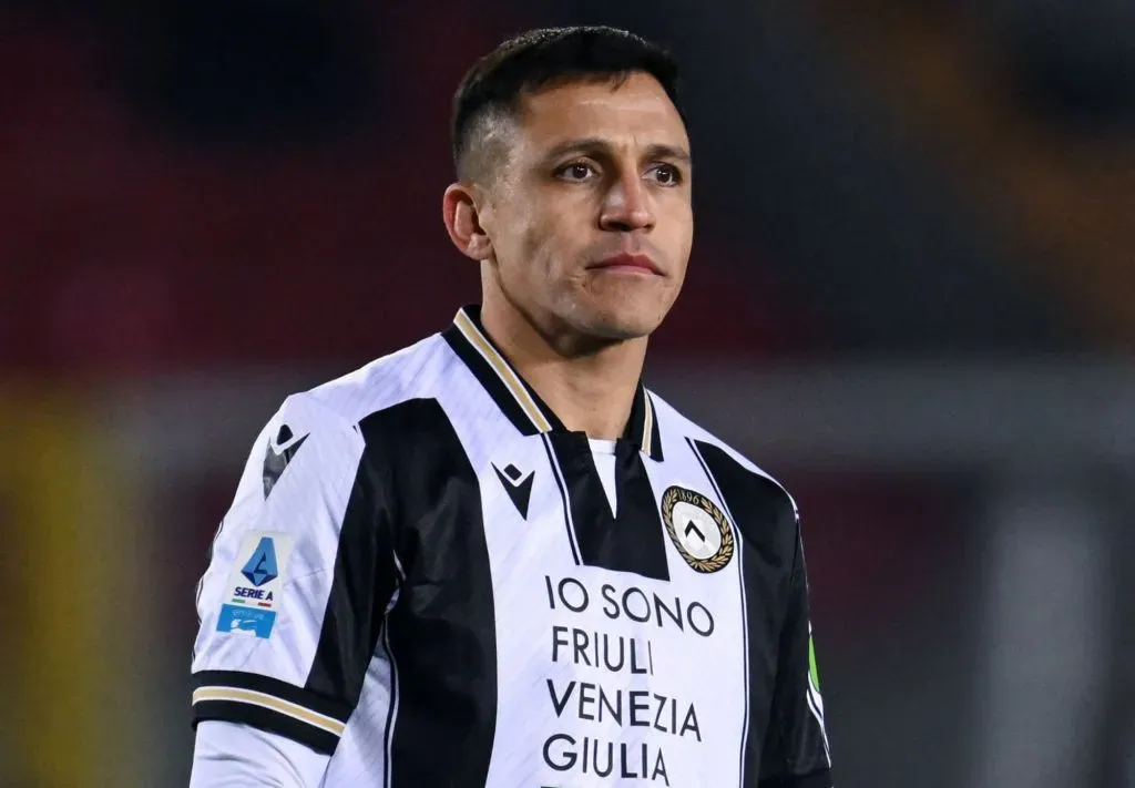 Medio partidista de Udinese advierte posible castigo a Alexis Sánchez, un triple problema.