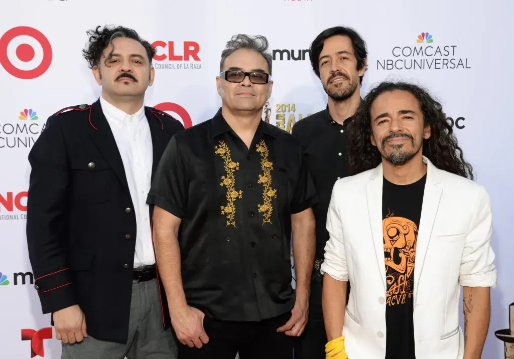 Rubén Albarrán, quien en esta foto se encuentra a la derecha, es el cantante de Café Tacvba. Imagen: Getty Images.