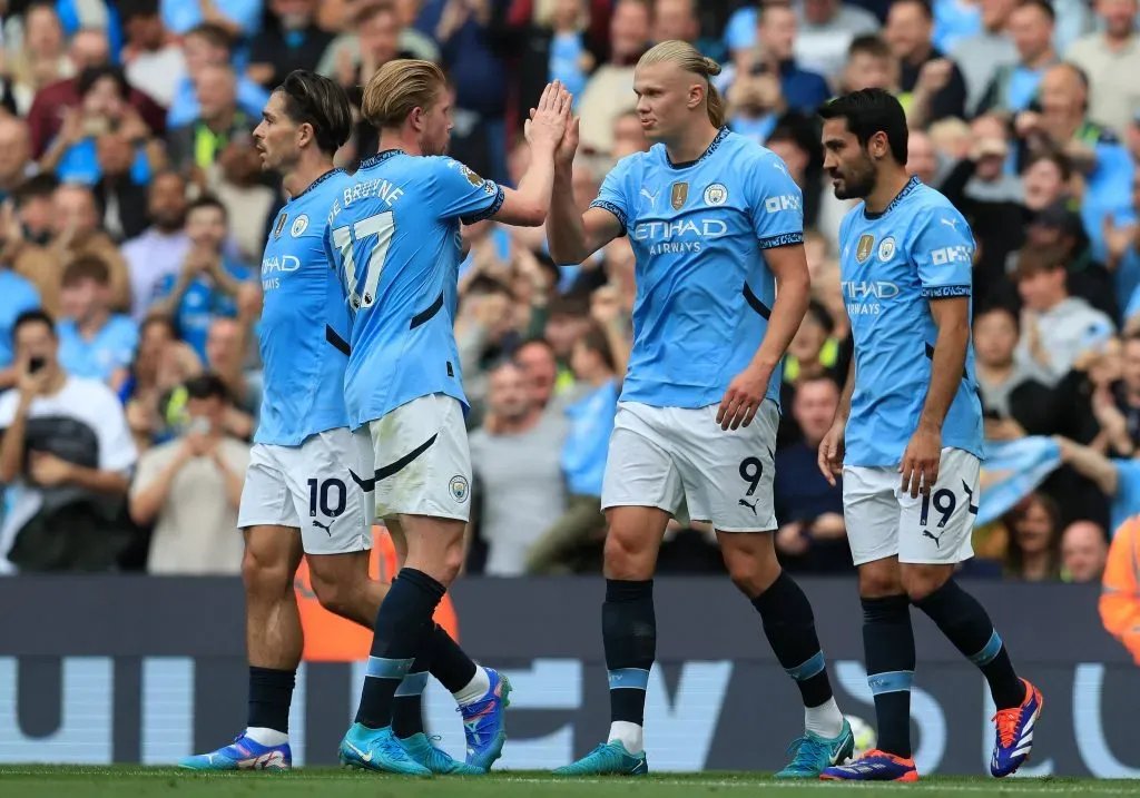 Manchester City celebra un gol en el Etihad Stadium (IMAGO)