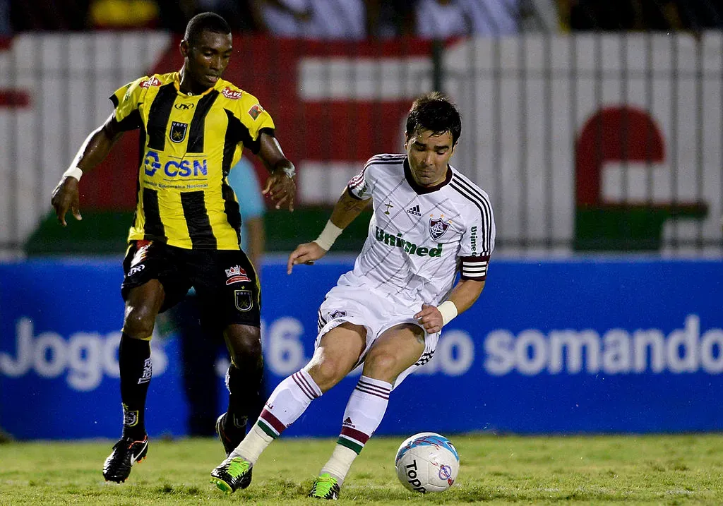 Buda Mendes/LatinContent/Getty Images) – Deco jogou no Fluminense em 2010