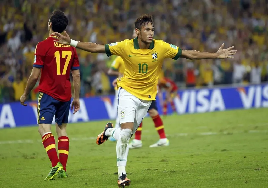 Un joven Neymar llevó a Brasil a ganar la Copa Confederaciones 2013.