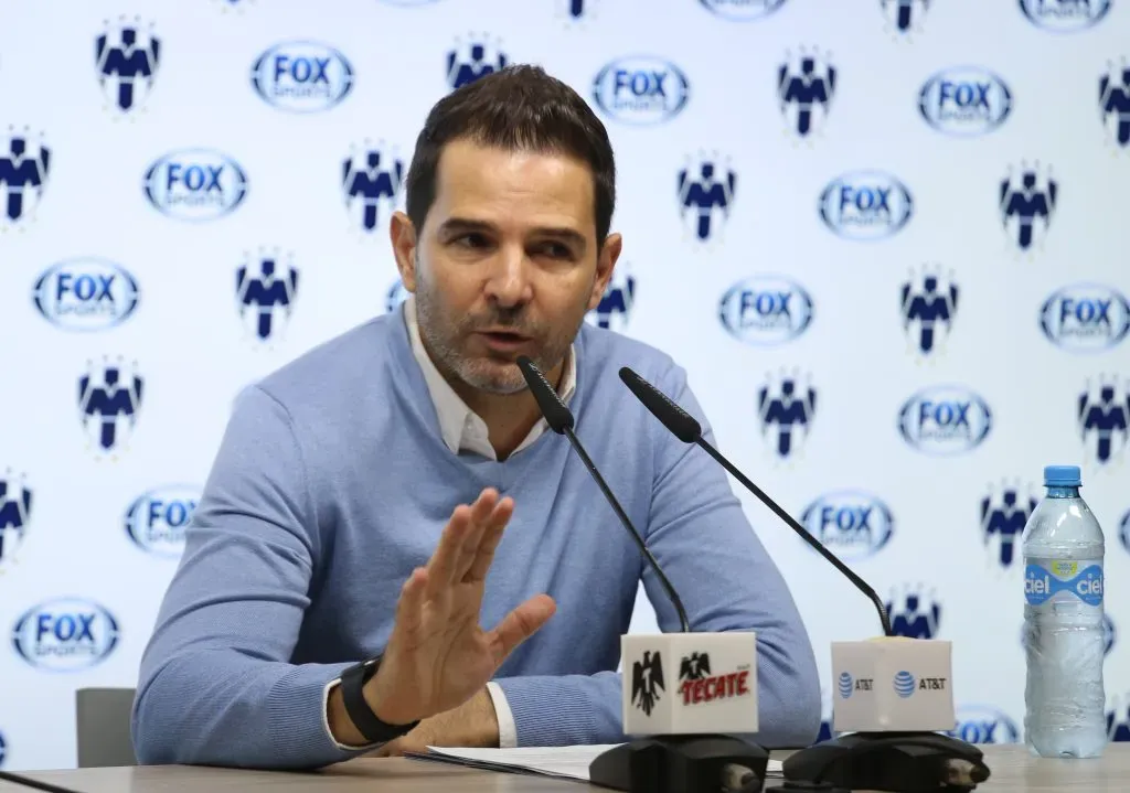 Duilio Davino cuando fue presidente de Rayados (Imago7)