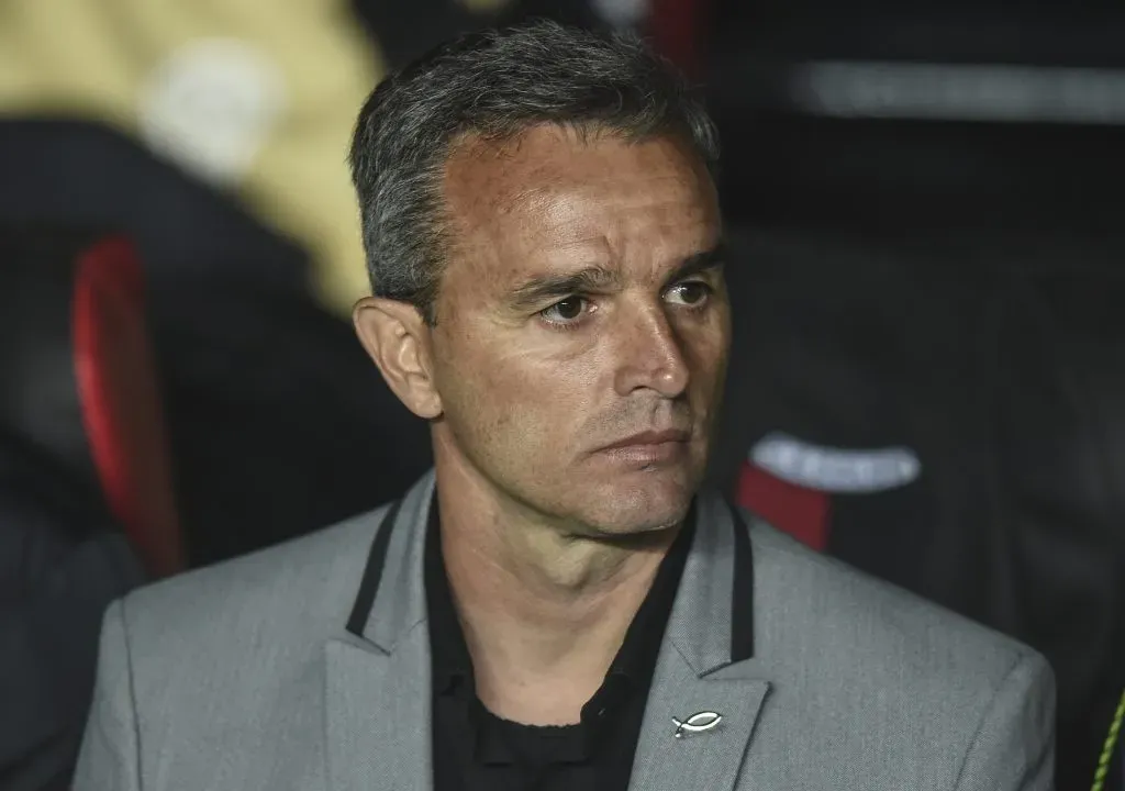 Pablo Lavallén suena desde hace semanas como opción para DT de Emelec.